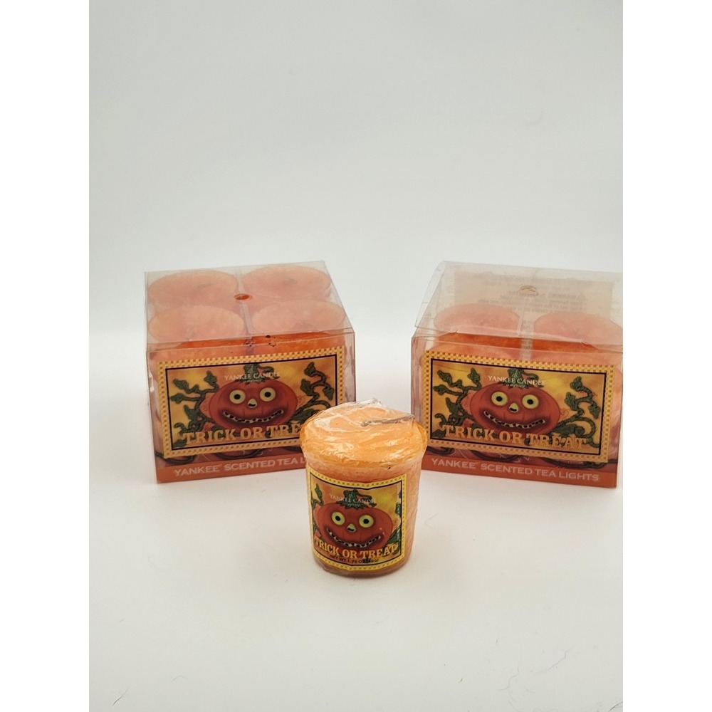 Yankee Candle Trick or Treat Vintage Style Votive & Scented Tea Lights